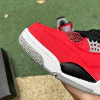 AJ 4 Retro Toro Bravo