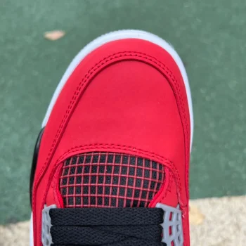 AJ 4 Retro Toro Bravo