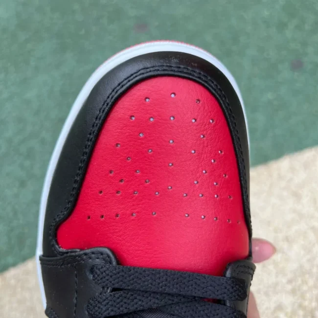 AJ 1 Low Bred Toe