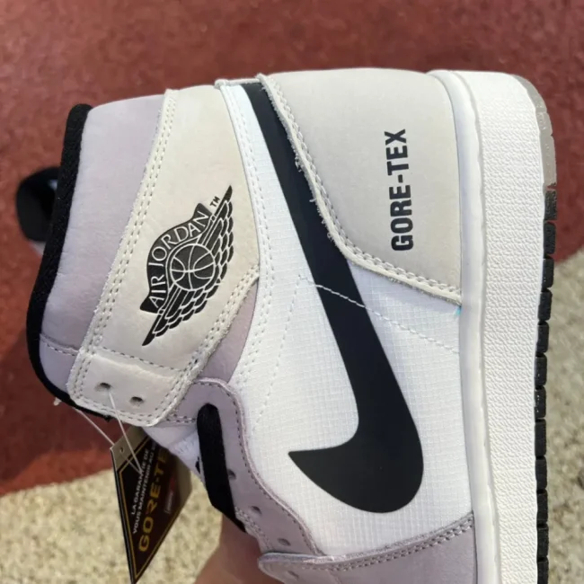 AJ 1 High Element Gore-tex Light Bone