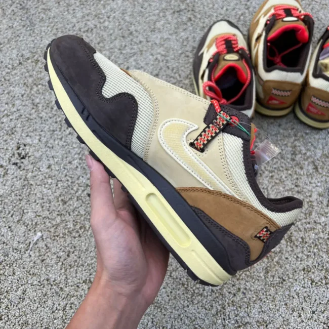 Tscott X Air Max 1 Baroque Brown