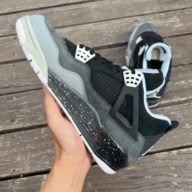 AJ 4 Retro Fear