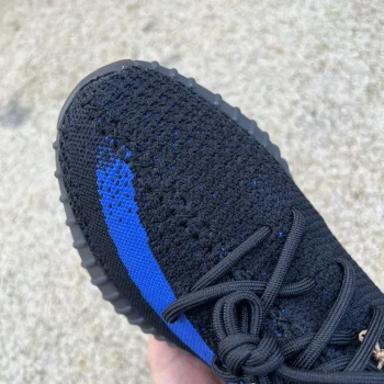 Yzy Boost 350 V2 Dazzling Blue