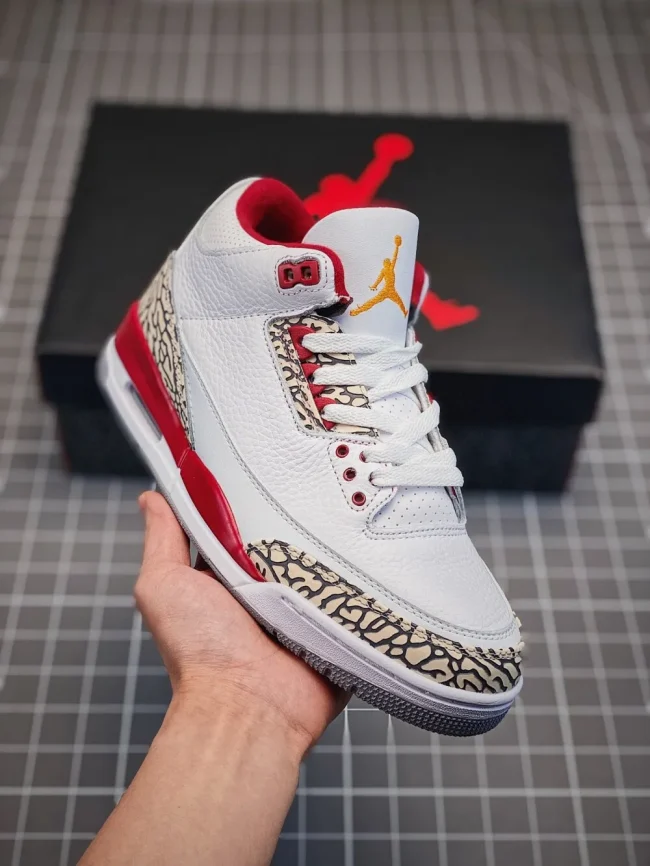 AJ 3 Retro Cardinal Red