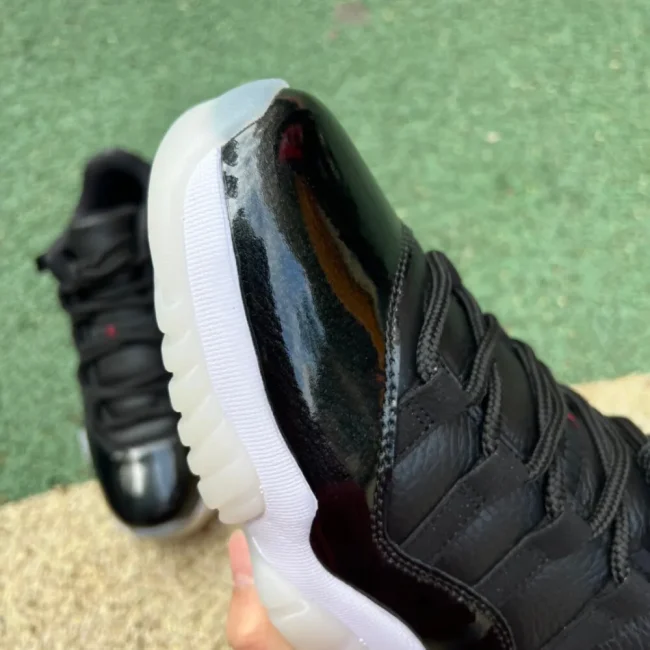 AJ 11 Retro Low 72-10