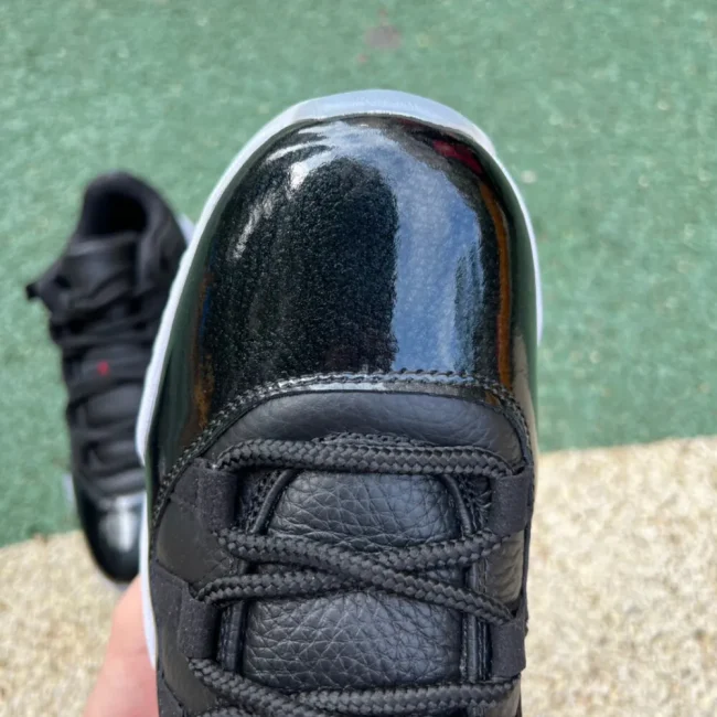 AJ 11 Retro Low 72-10