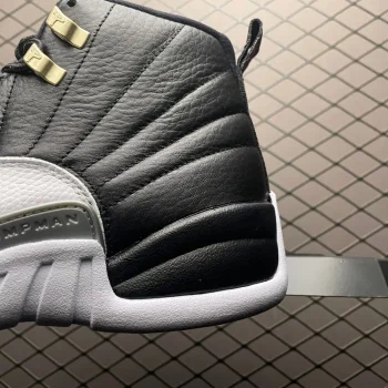 AJ 12 Retro Playoffs (2022)