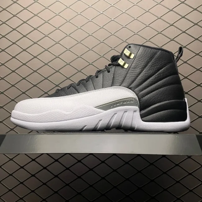 AJ 12 Retro Playoffs (2022)