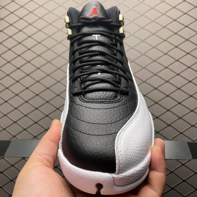 AJ 12 Retro Playoffs (2022)