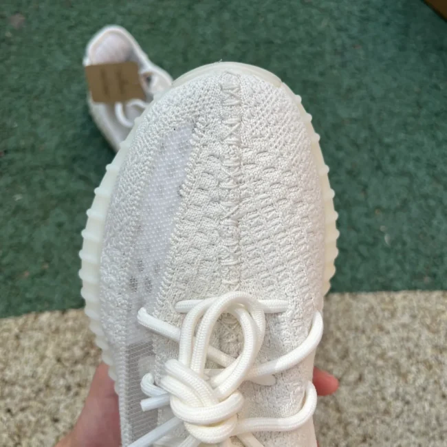 Yzy Boost 350 V2 Bone