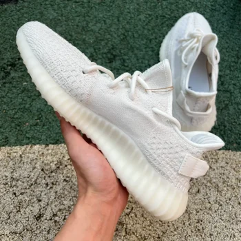 Yzy Boost 350 V2 Bone