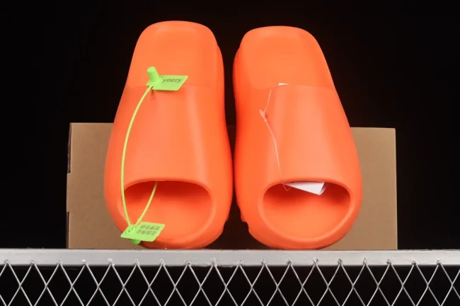 Yzy Slides Enflame Orange