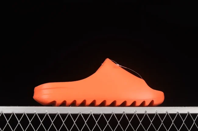 Yzy Slides Enflame Orange