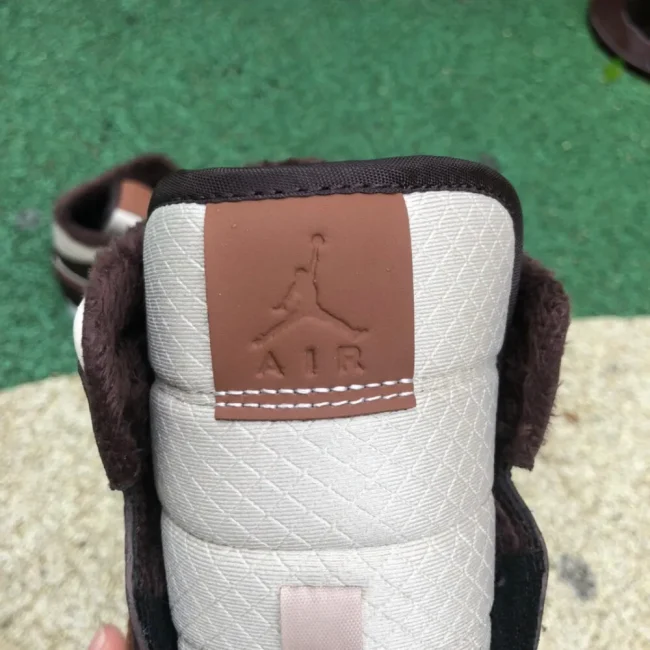 AJ 1 Mid Se Cream Dark Chocolate