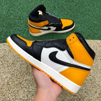 AJ 1 Retro High Og Yellow Toe