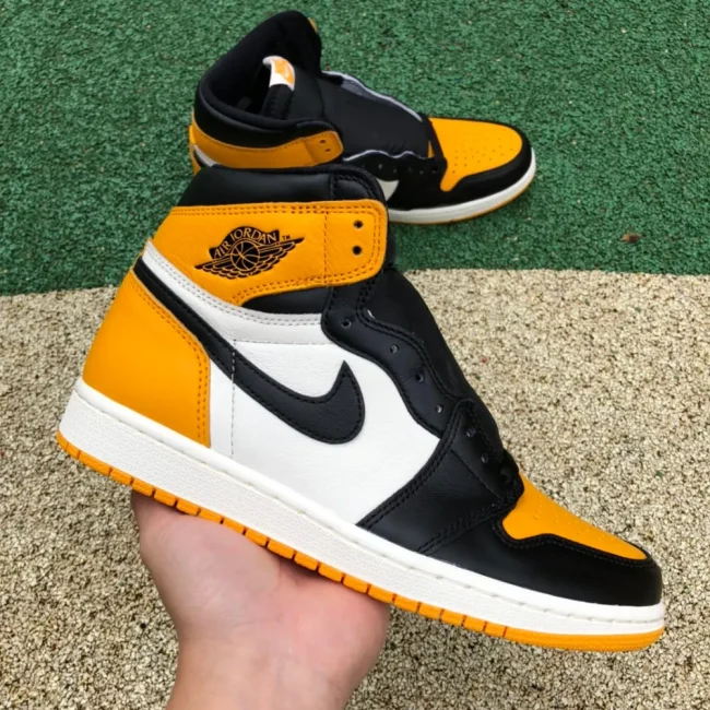 AJ 1 Retro High Og Yellow Toe