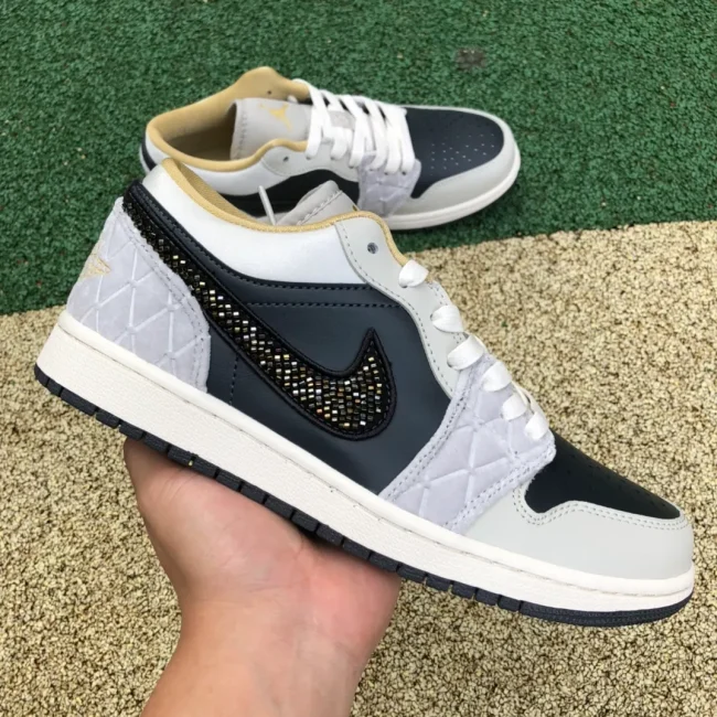 AJ 1 Low Se Beaded Swoosh