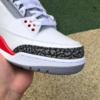 AJ 3 Retro Fire Red 2022