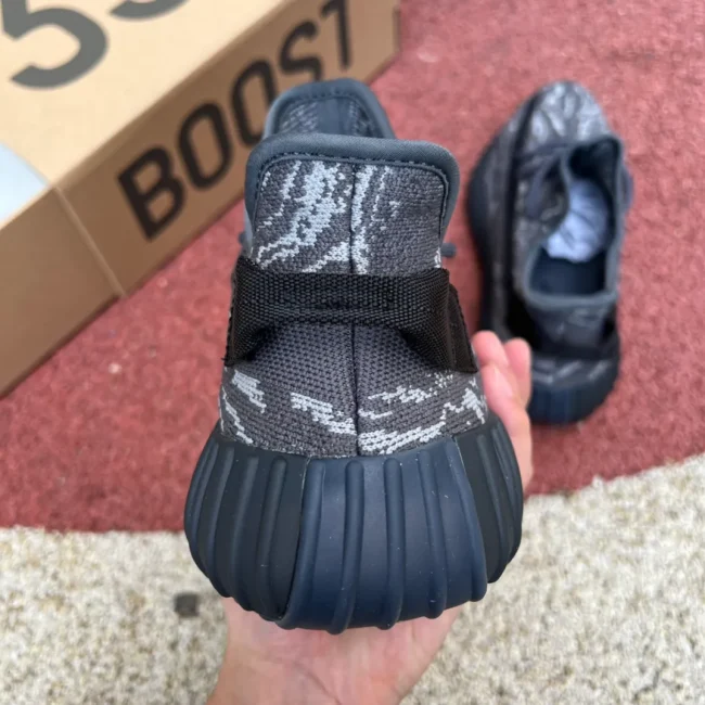 Yzy Boost 350 V2 Mx Dark Salt