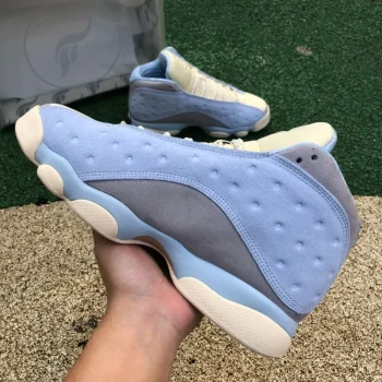 AJ 13 Retro Solefly