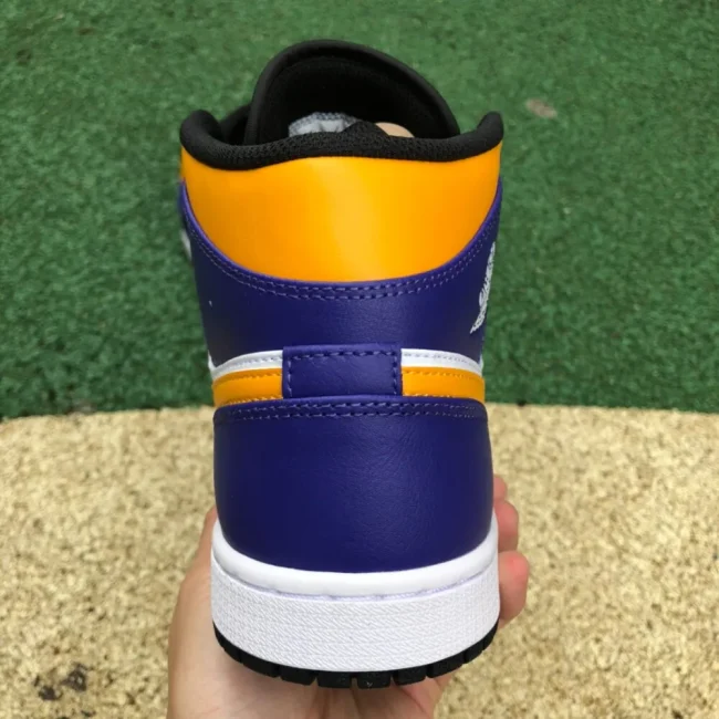 AJ 1 Mid Lakers (2022)