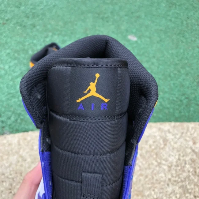 AJ 1 Mid Lakers (2022)