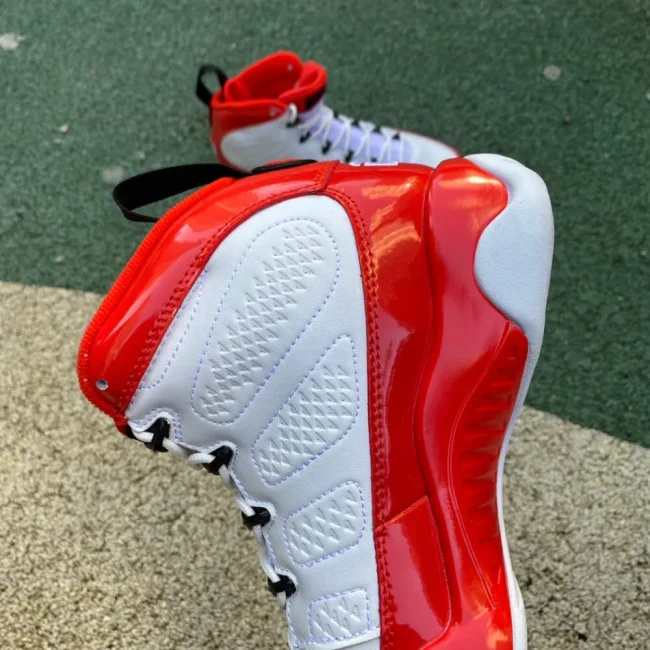 Aj 9 Retro Gym Red