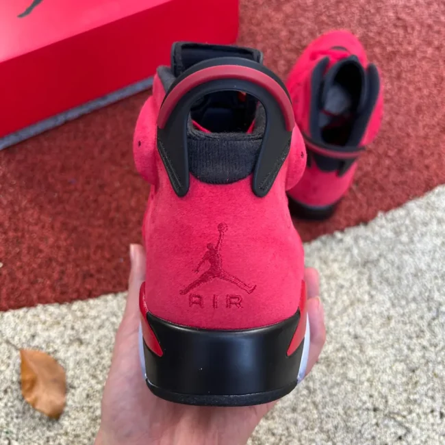 Aj 6 Retro Toro Bravo