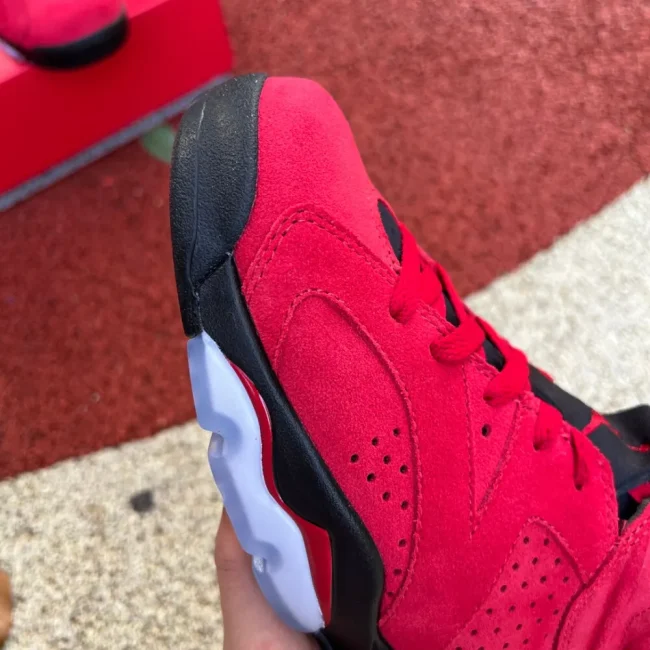 Aj 6 Retro Toro Bravo