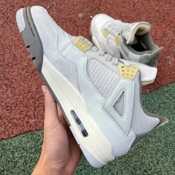 AJ 4 Retro Se Craft