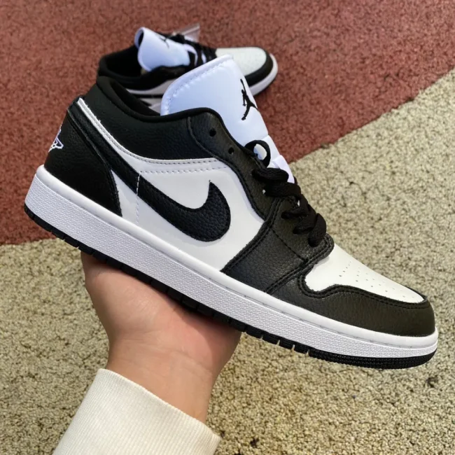 AJ 1 Low Panda