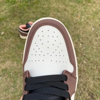 AJ 1 Low Mocha