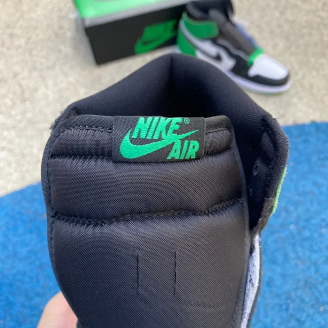 AJ 1 Retro High Og Lucky Green