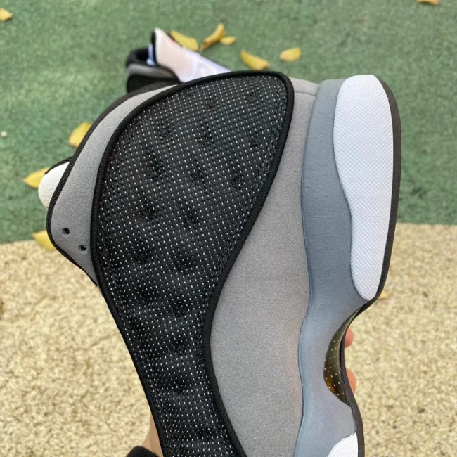 AJ 13 Retro Black Flint