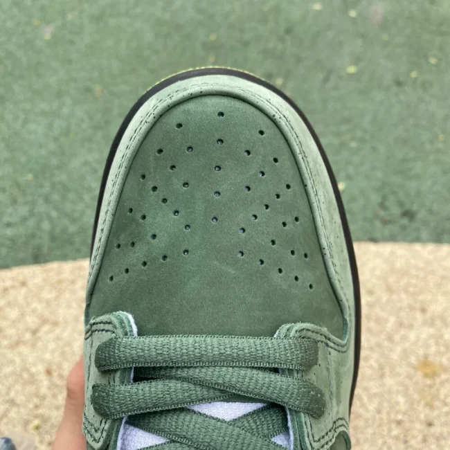 Sb Dunk Low Green Lobster X Concepts