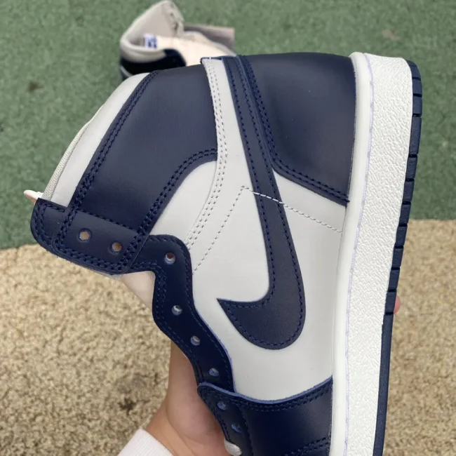 AJ 1 Retro High '85 Georgetown