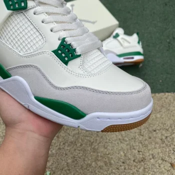 AJ 4 Retro Pine Green X Sb