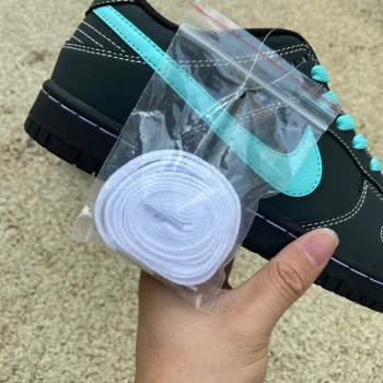 Tiffany & Co. X Dunk Low