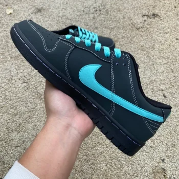 Tiffany & Co. X Dunk Low