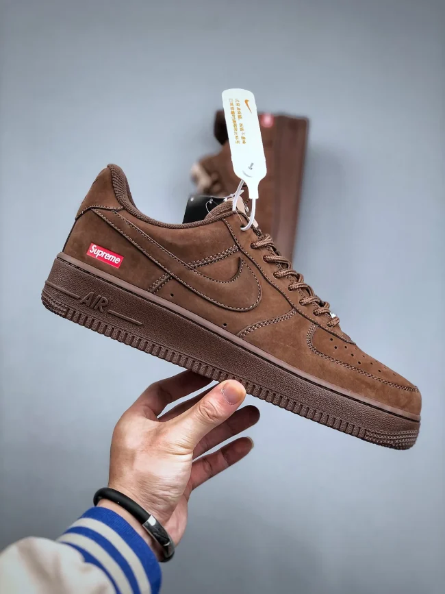 Sr X Af 1 Low Baroque Brown