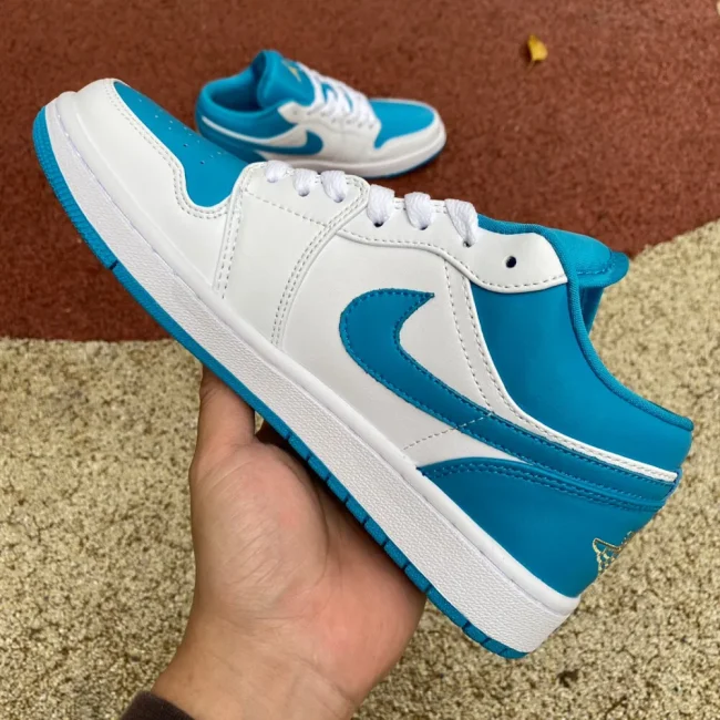 AJ 1 Low Aquatone