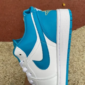 AJ 1 Low Aquatone