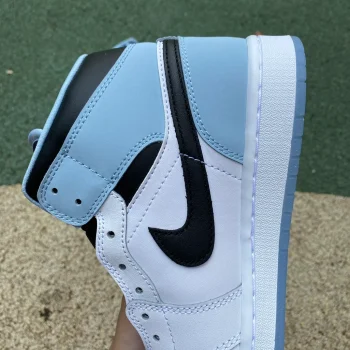 AJ 1 Mid Se White Ice Blue