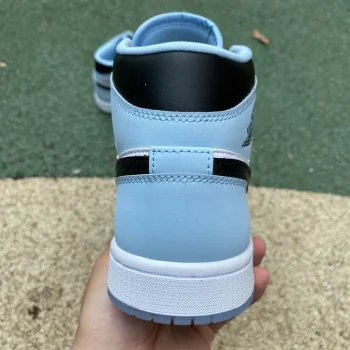 AJ 1 Mid Se White Ice Blue