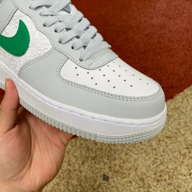 Af 1 Low Embossed Hoops - Pine Green