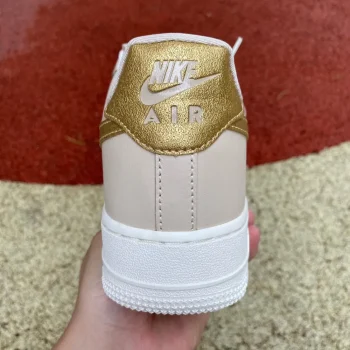 Af 1 '07 Essential Sanddrift Gold