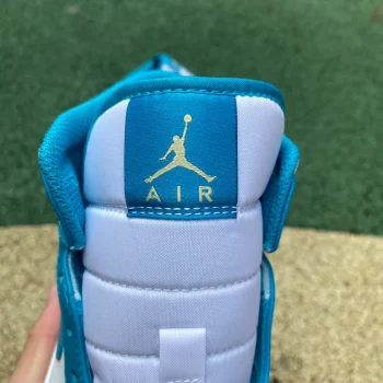 AJ 1 Mid Aquatone