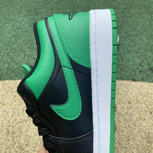 AJ 1 Low Black Lucky Green