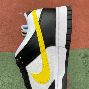 Dunk Low Black Yellow White