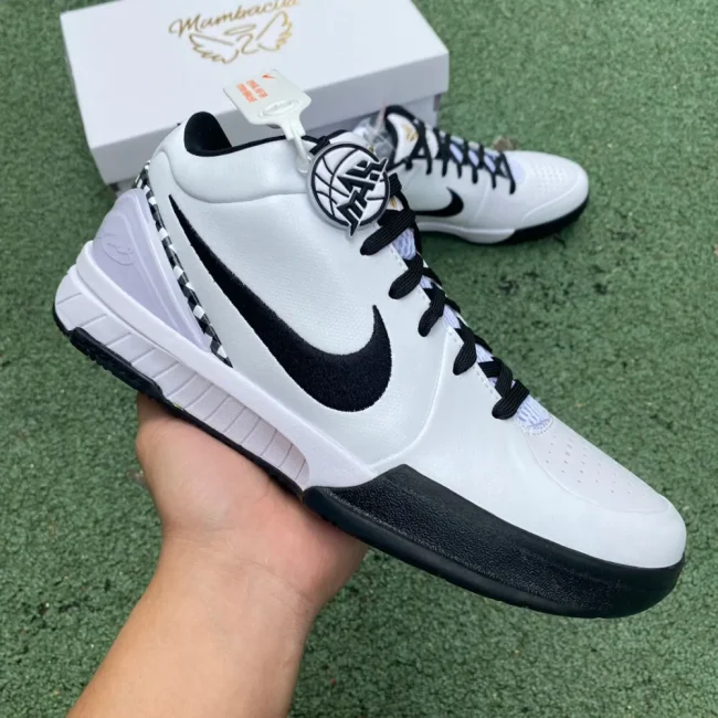 Zoom Kobe 4 Protro Mambacita